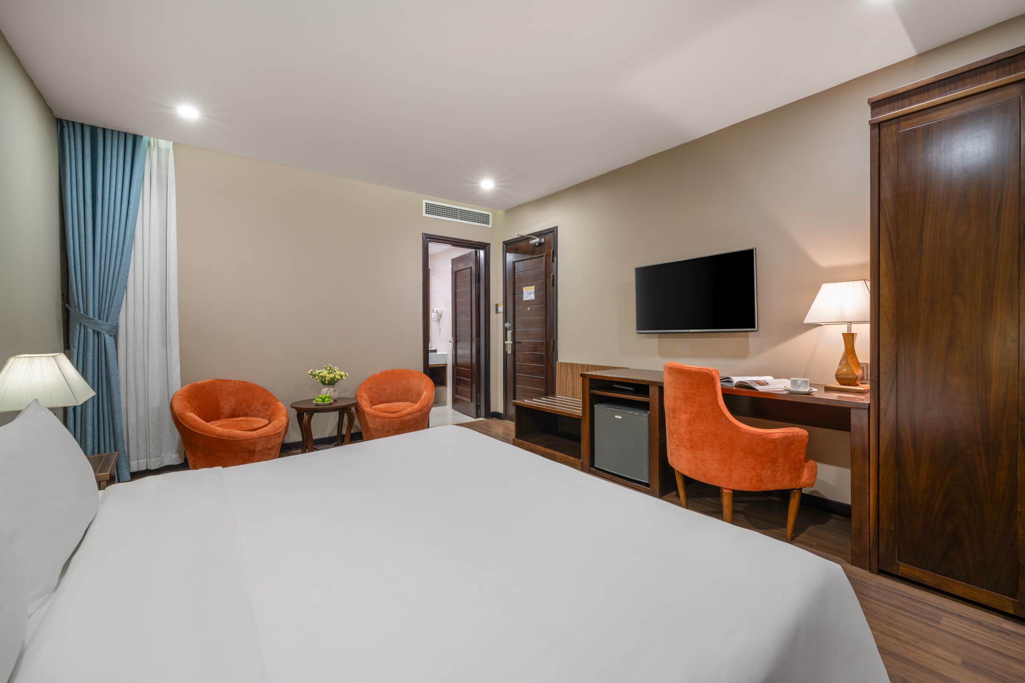 Yarra Ocean Suites Da Nang
